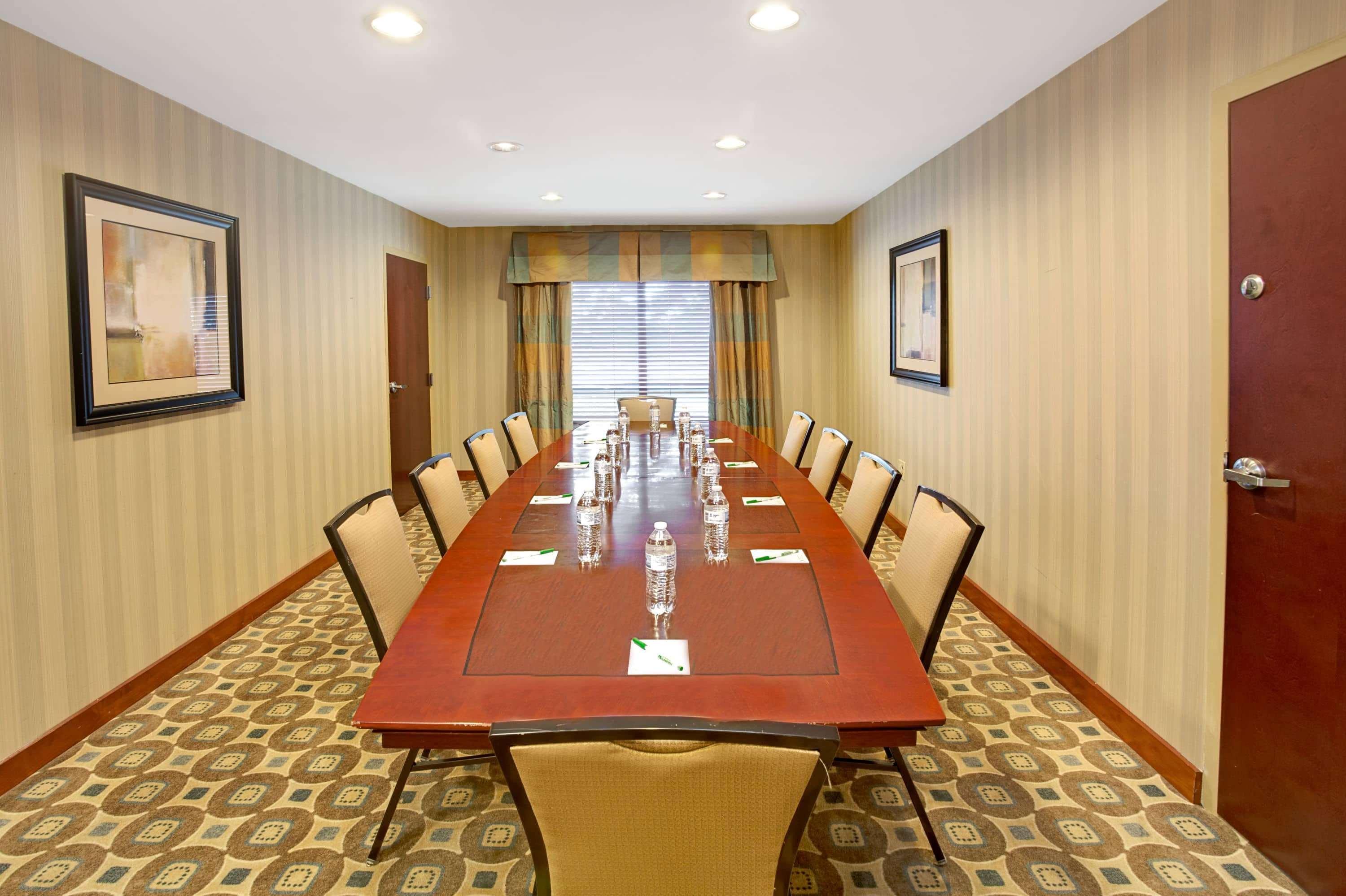 Hotel Wyndham Garden Duluth Extérieur photo