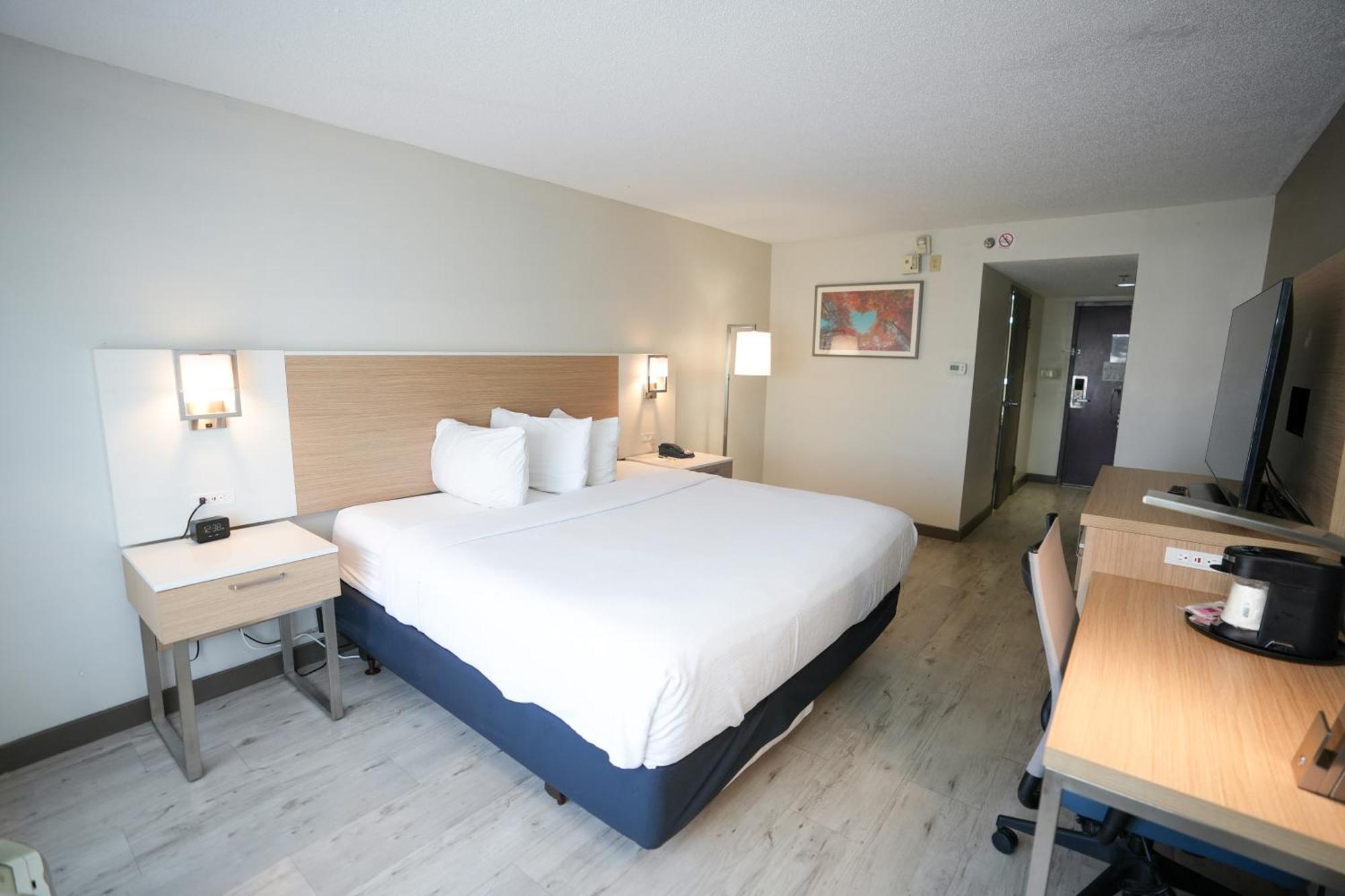 Hotel Wyndham Garden Duluth Extérieur photo